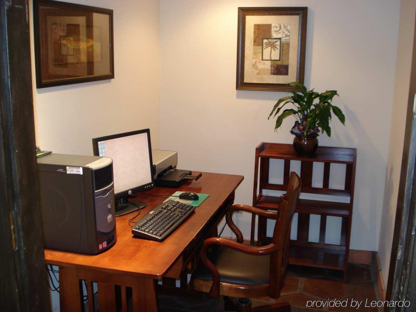 Doubletree Suites By Hilton Tucson-Williams Center Room photo